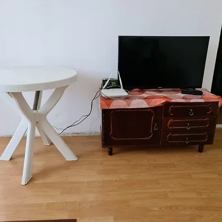 Lia Studio *
